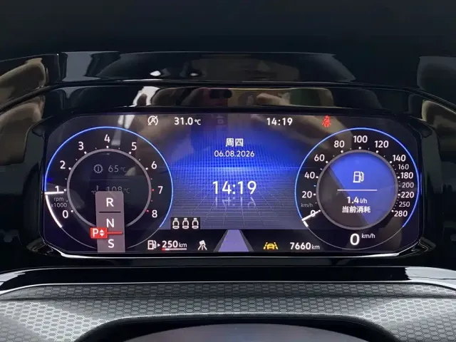 Volkswagen Golf GTI — Фото автомобиля 16