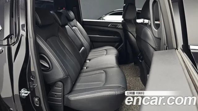 KG_Mobility_Ssangyong Rexton Новый Rexton Sport Khan Дизель 2.2 4WD — Фото автомобиля 28