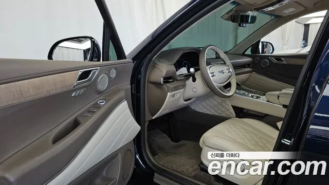 Genesis GV80 — Фото автомобиля 15