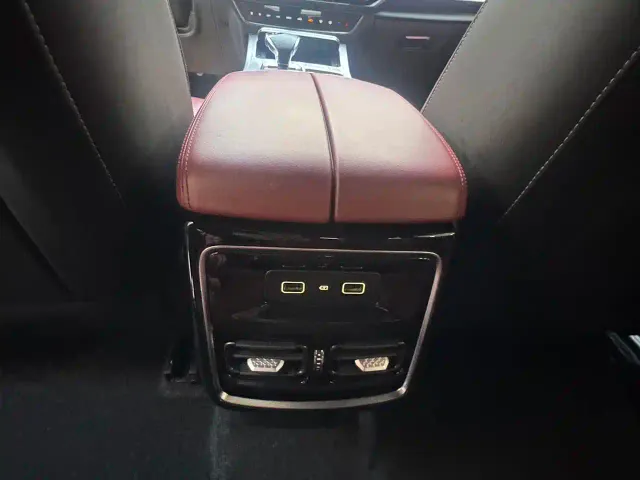 Jetour X70 Plus — Фото автомобиля 11