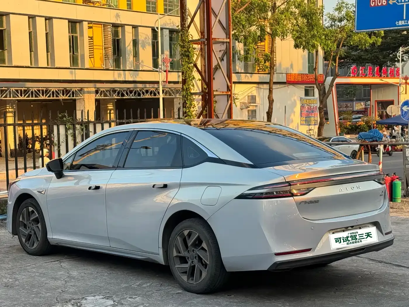 Aion AION S Plus 2021 Model 80 Extended Range Edition — Фото автомобиля 9