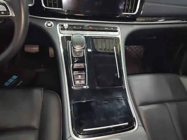 GAC Trumpchi M8 — Фото автомобиля 13