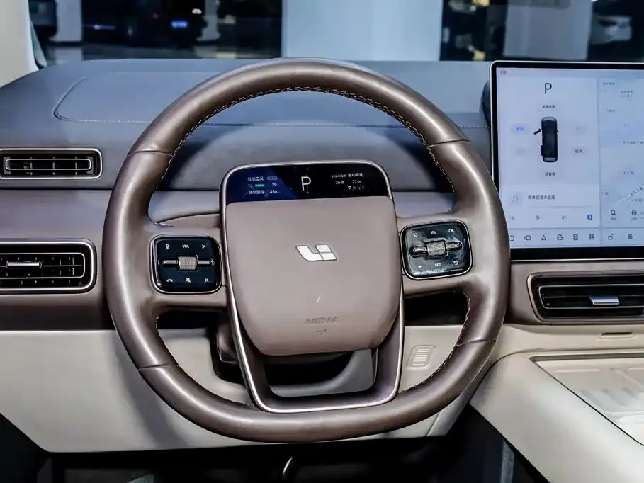 Li Auto Li Auto MEGA 2024 Ultra — Фото автомобиля 25