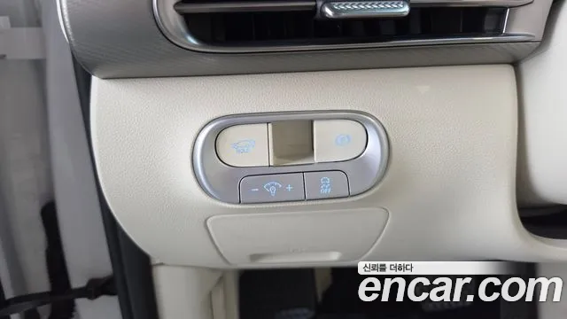 Genesis GV60 — Фото автомобиля 30