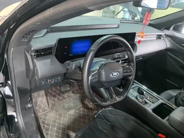 Ford Mondeo — Фото автомобиля 9