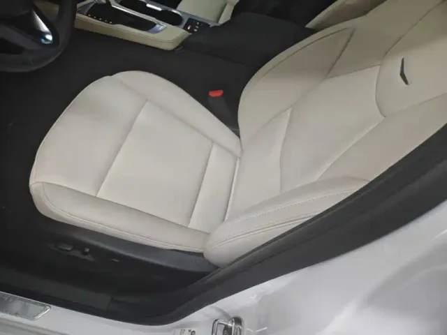 Cadillac CT4 — Фото автомобиля 14