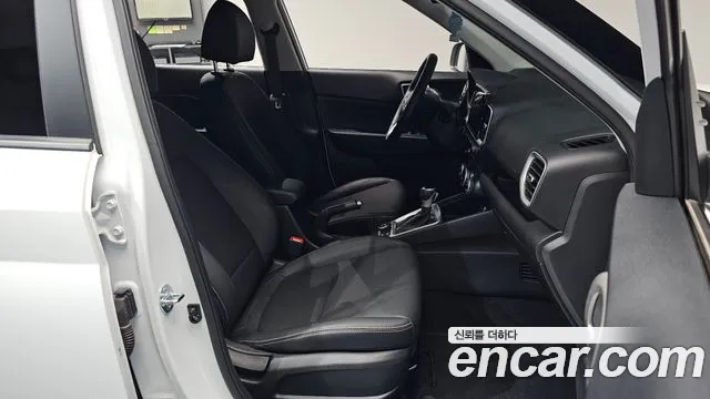 Hyundai Venue Venue 1.6 Premium — Фото автомобиля 25