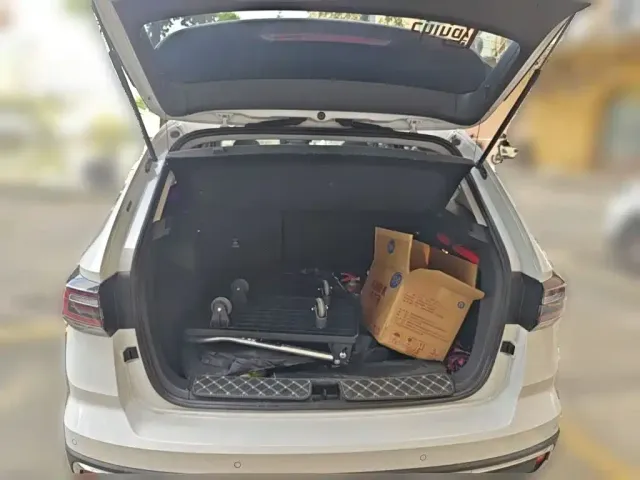 Volkswagen Tharu — Фото автомобиля 20
