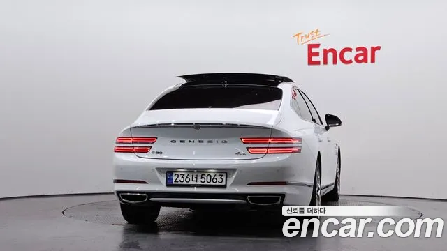 Genesis G80 Бензин 2.5 турбо AWD — Фото автомобиля 3