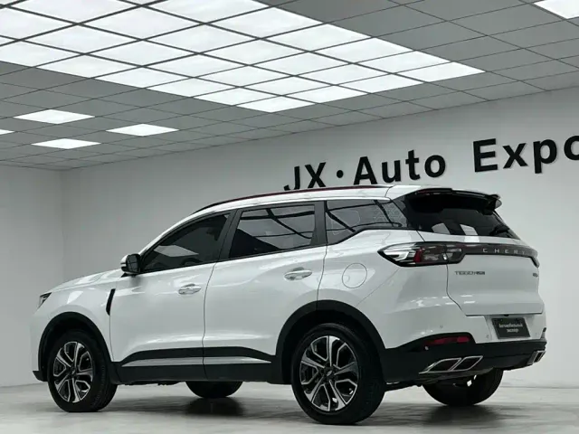 Chery Tiggo 7 PLUS — Фото автомобиля 9