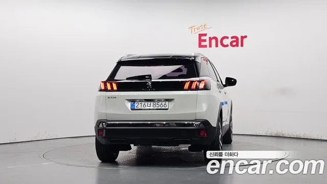 Peugeot 3008 — Фото автомобиля 4