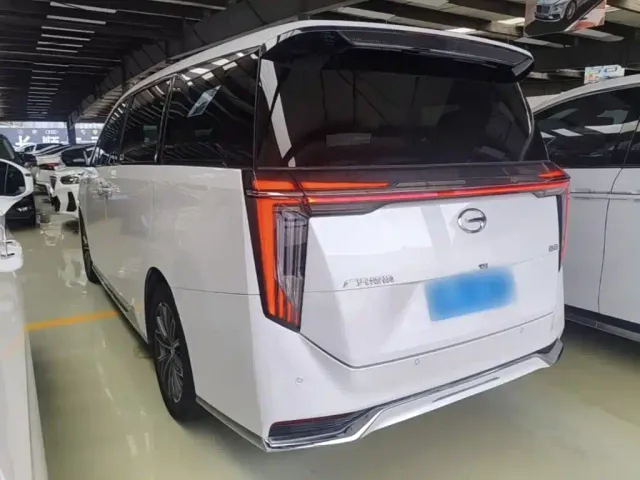 GAC Trumpchi M8 — Фото автомобиля 22