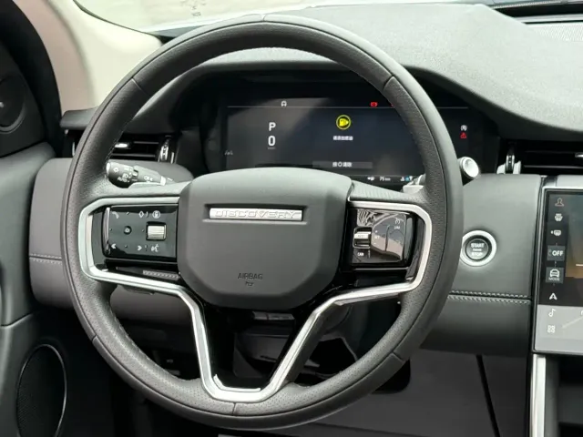 Land Rover Discovery Sport — Фото автомобиля 26