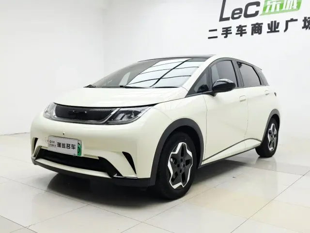 Фотография автомобиля — BYD Dolphin