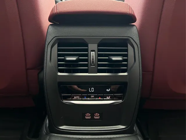 BMW 3 Series — Фото автомобиля 13