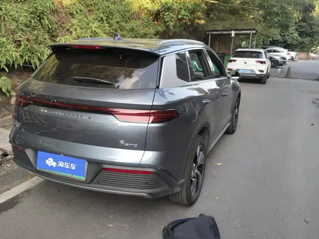 BYD Song Pro — Фото автомобиля 3