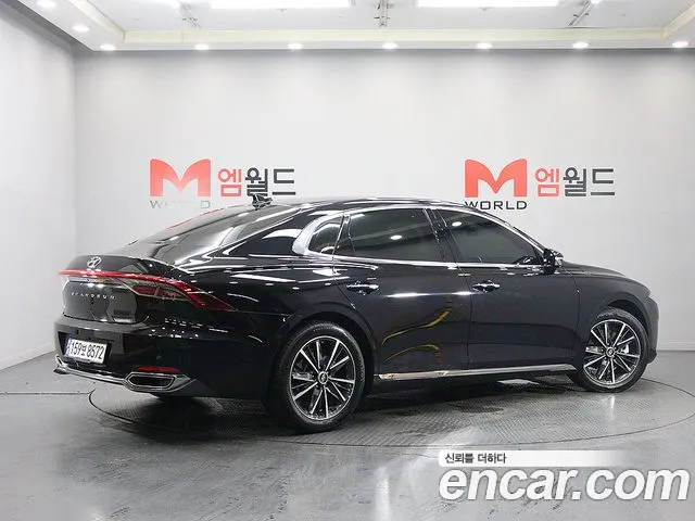Hyundai Grandeur Grandeur (New) — Фото автомобиля 3