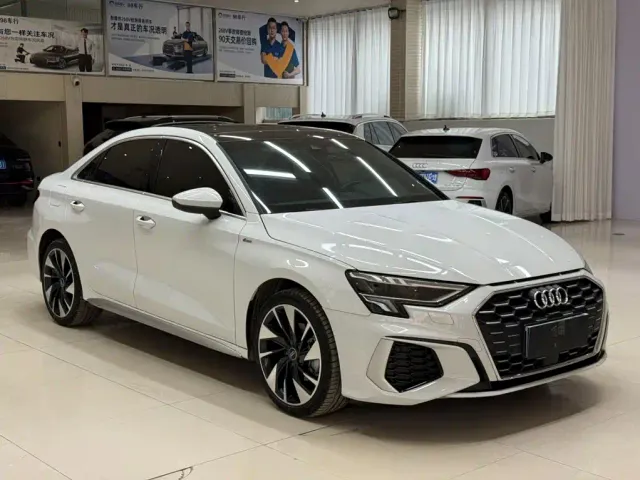 Audi A3 — Фото автомобиля 3