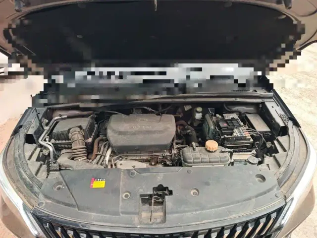 Wuling Jiachen — Фото автомобиля 10