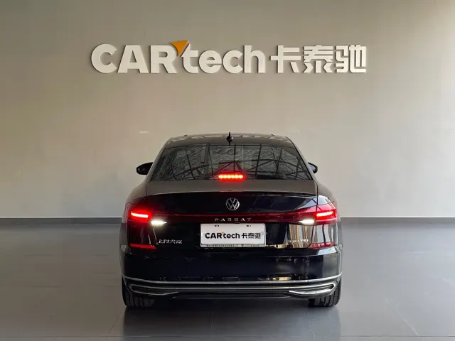 Volkswagen Passat — Фото автомобиля 5