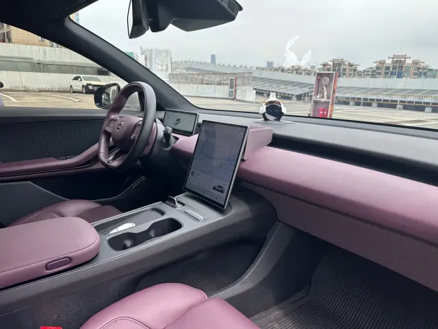 NIO NIO ET5 2024 75kWh — Фото автомобиля 6