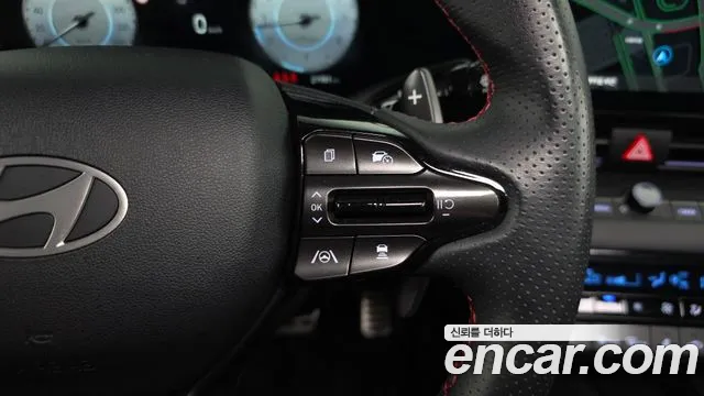 Hyundai AVANTE — Фото автомобиля 4