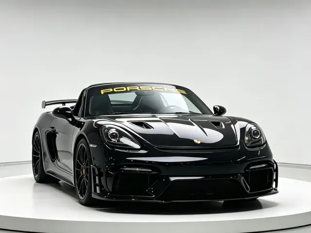 Фотография автомобиля — Porsche 718