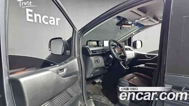 Hyundai Staria Staria Tourer 9 мест — Фото автомобиля 10