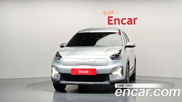 Kia Niro Niro Plus Air — Фото автомобиля 3