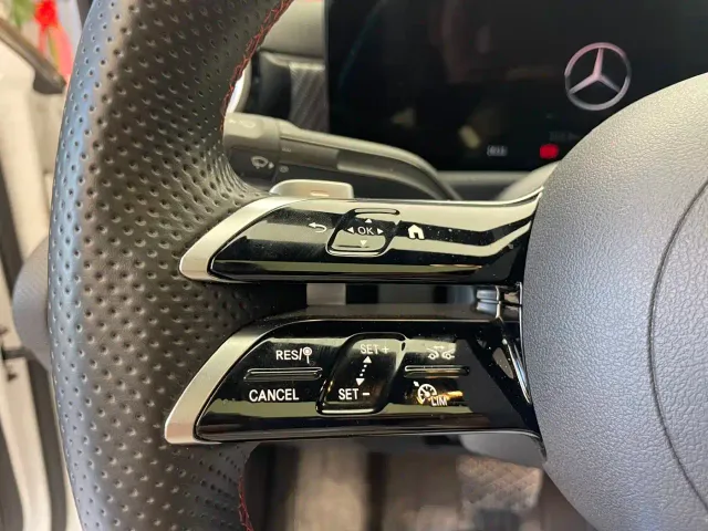Mercedes-Benz A-Class — Фото автомобиля 15