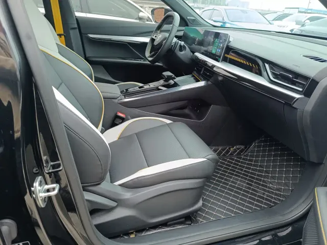 MG 5 Scorpio — Фото автомобиля 12