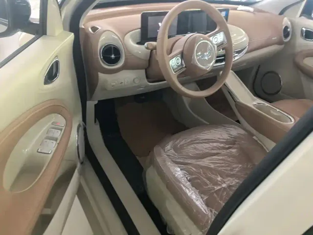 Wuling Bingo — Фото автомобиля 11