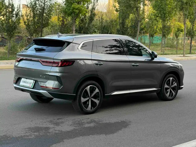 BYD Song PLUS — Фото автомобиля 5
