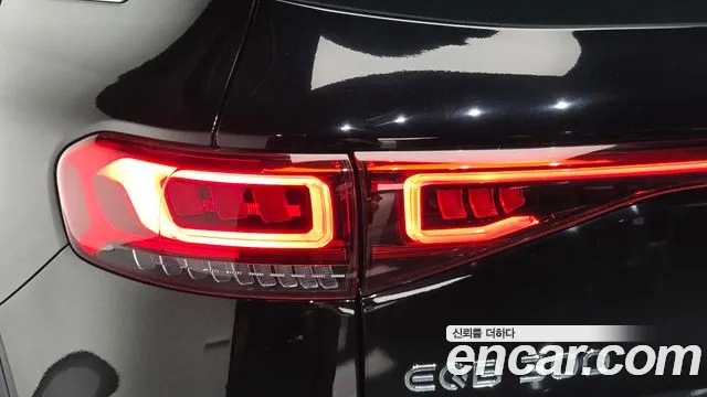 Mercedes-Benz EQB — Фото автомобиля 22
