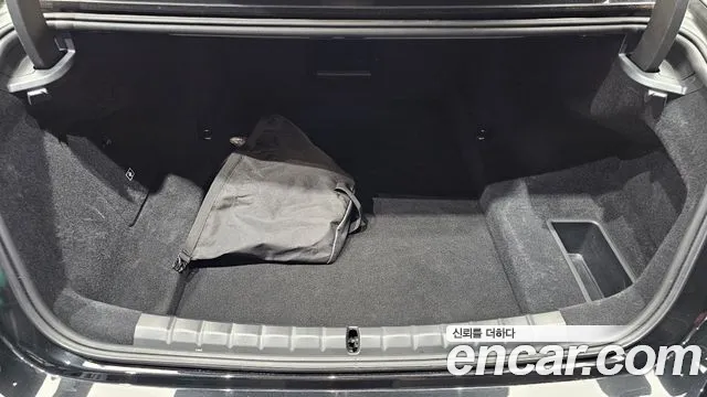 BMW 7 Series G70 — Фото автомобиля 28