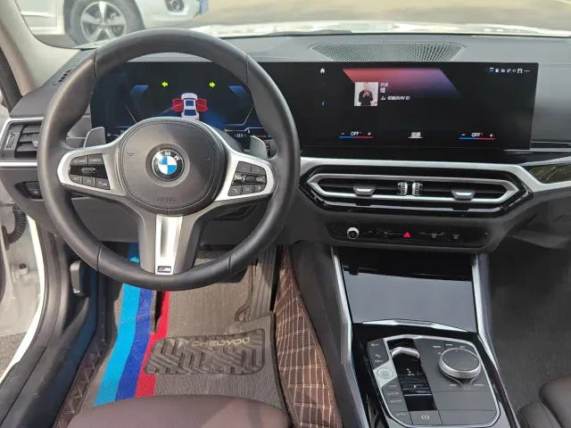 BMW 3 Series — Фото автомобиля 8