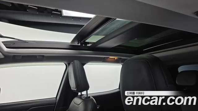 Jeep Renegade — Фото автомобиля 21