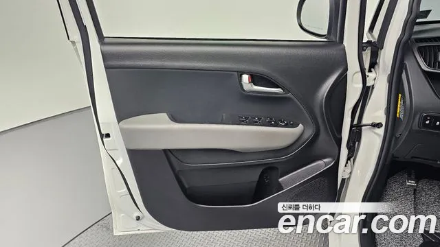 Kia RAY Новый Kia Ray Signature — Фото автомобиля 24
