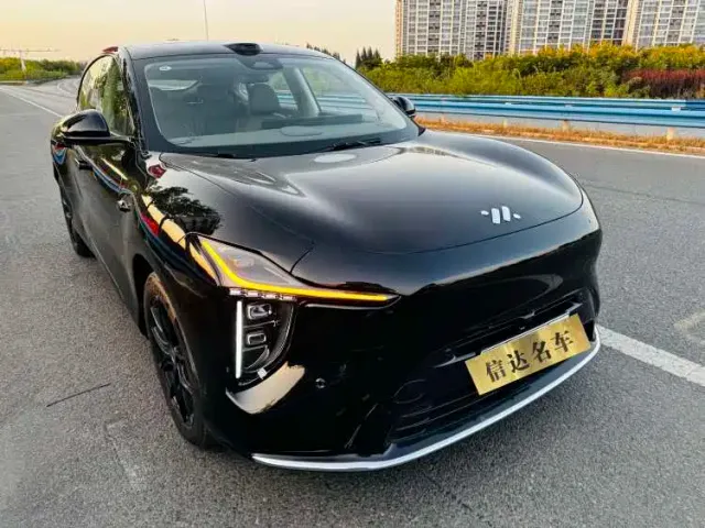 IM Motors LS6 — Фото автомобиля 2