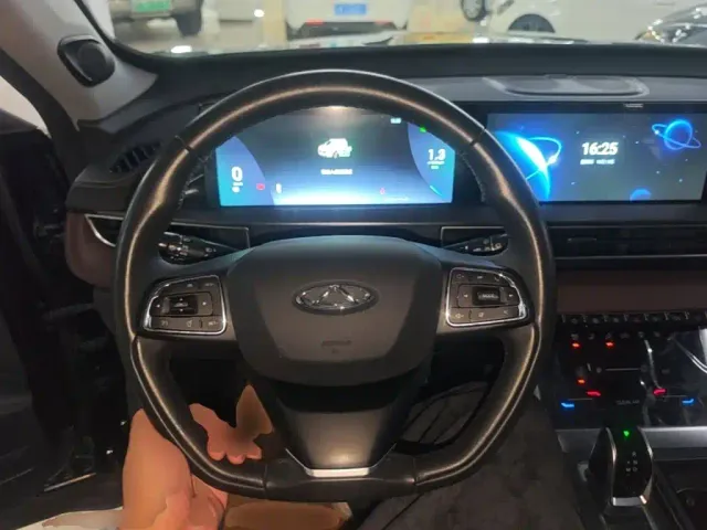 Chery Tiggo 7 — Фото автомобиля 10