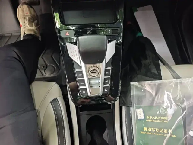 BYD Yuan Pro — Фото автомобиля 13