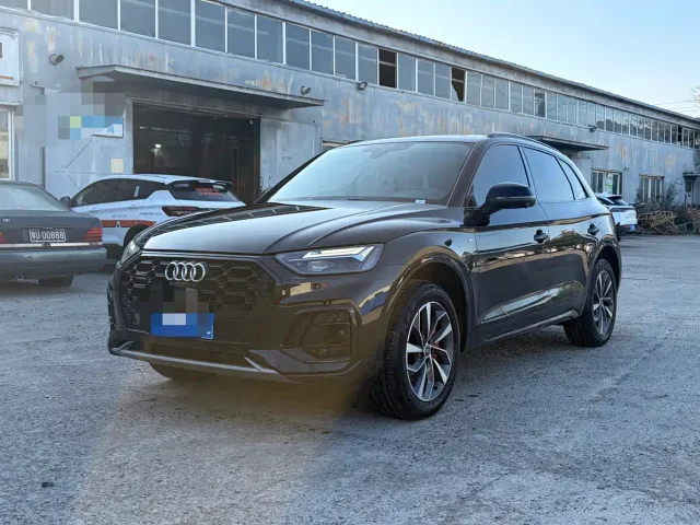 Фотография автомобиля — Audi Q5L