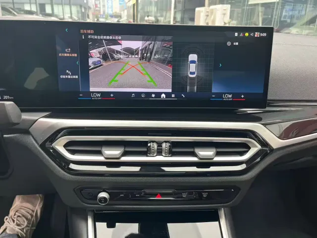 BMW i3 — Фото автомобиля 16