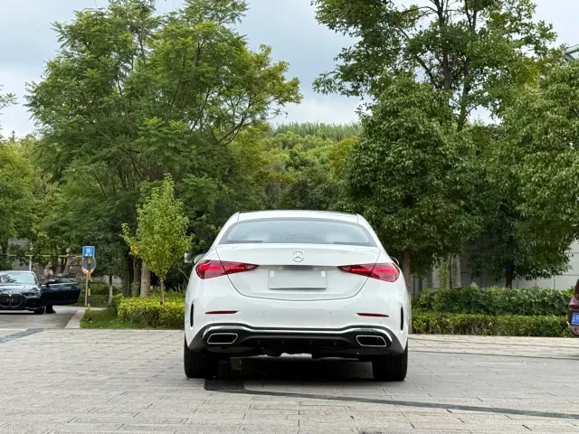 Mercedes-Benz C-Class — Фото автомобиля 8