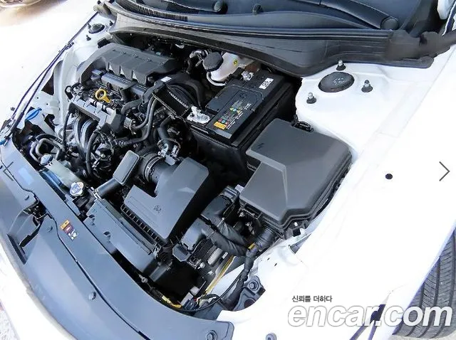 Hyundai Avante CN7 — Фото автомобиля 17