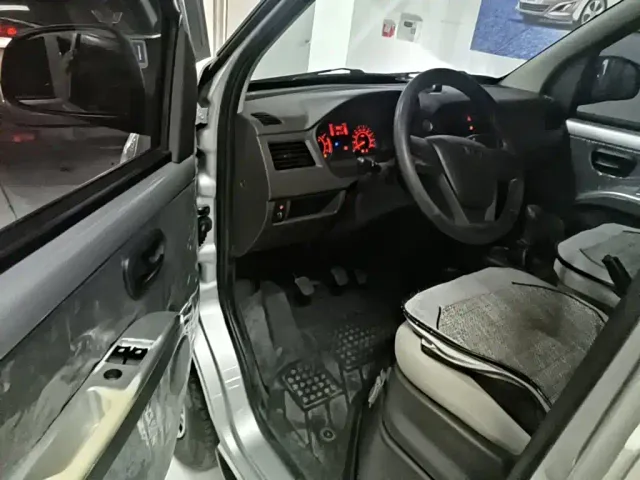 Wuling Rongguang S — Фото автомобиля 15