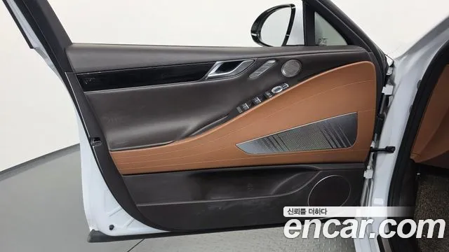 Genesis G80 RG3 — Фото автомобиля 13