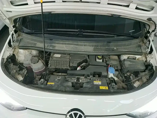 Volkswagen ID.3 — Фото автомобиля 19