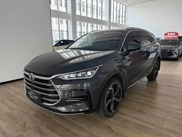 Фотография автомобиля — BYD Tang