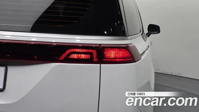 Kia Canival Carnival 4 поколение 9 мест Prestige — Фото автомобиля 21